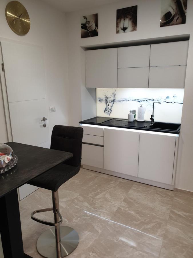 Love Nest Apartment Ljubljana Eksteriør billede